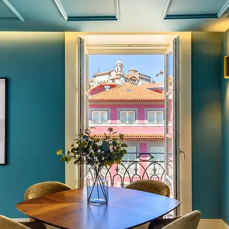 Historic Ribeira Riverside Flat By Lovelystay *