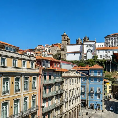 Historic Ribeira Riverside Flat By Lovelystay