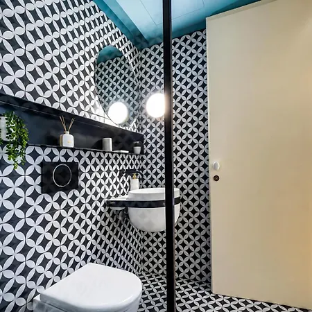 Historic Ribeira Riverside Flat By Lovelystay Apartment Porto